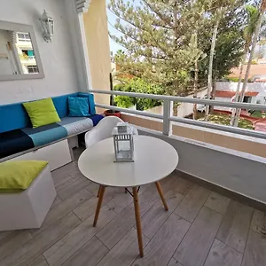 https://kevins-house-front-of-yumbo-center-in-maspalomas-playa.in-canary-islands.com